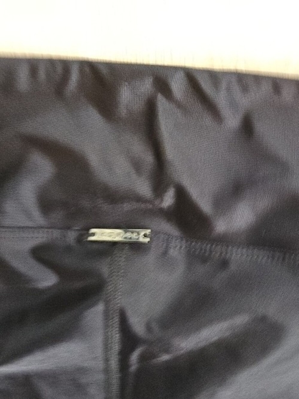 Black Leggings with Olive Green Side Panels - Picture 3 of 4